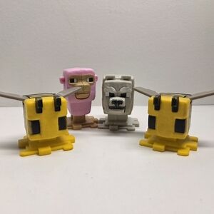 Minecraft Mcdonalds Toys 2025 Mojang Wolf Sheep Two Bees